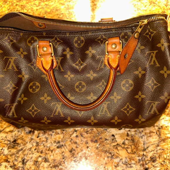 Authentic Luis Vuitton Doctors Bag - Picture 3 of 7